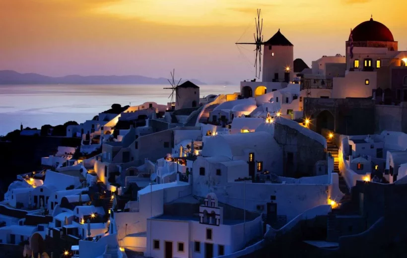 Experience Greece: Athens, Crete & Santorini- 10 Days